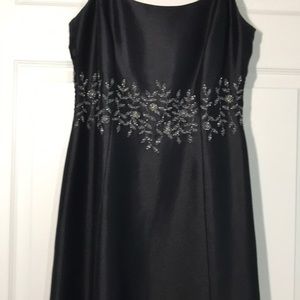 Ann Taylor elegant spaghetti strap black dress